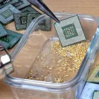 How much gold is there in a computer processor