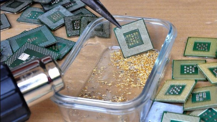 How Much Gold Is in a Computer Processor?