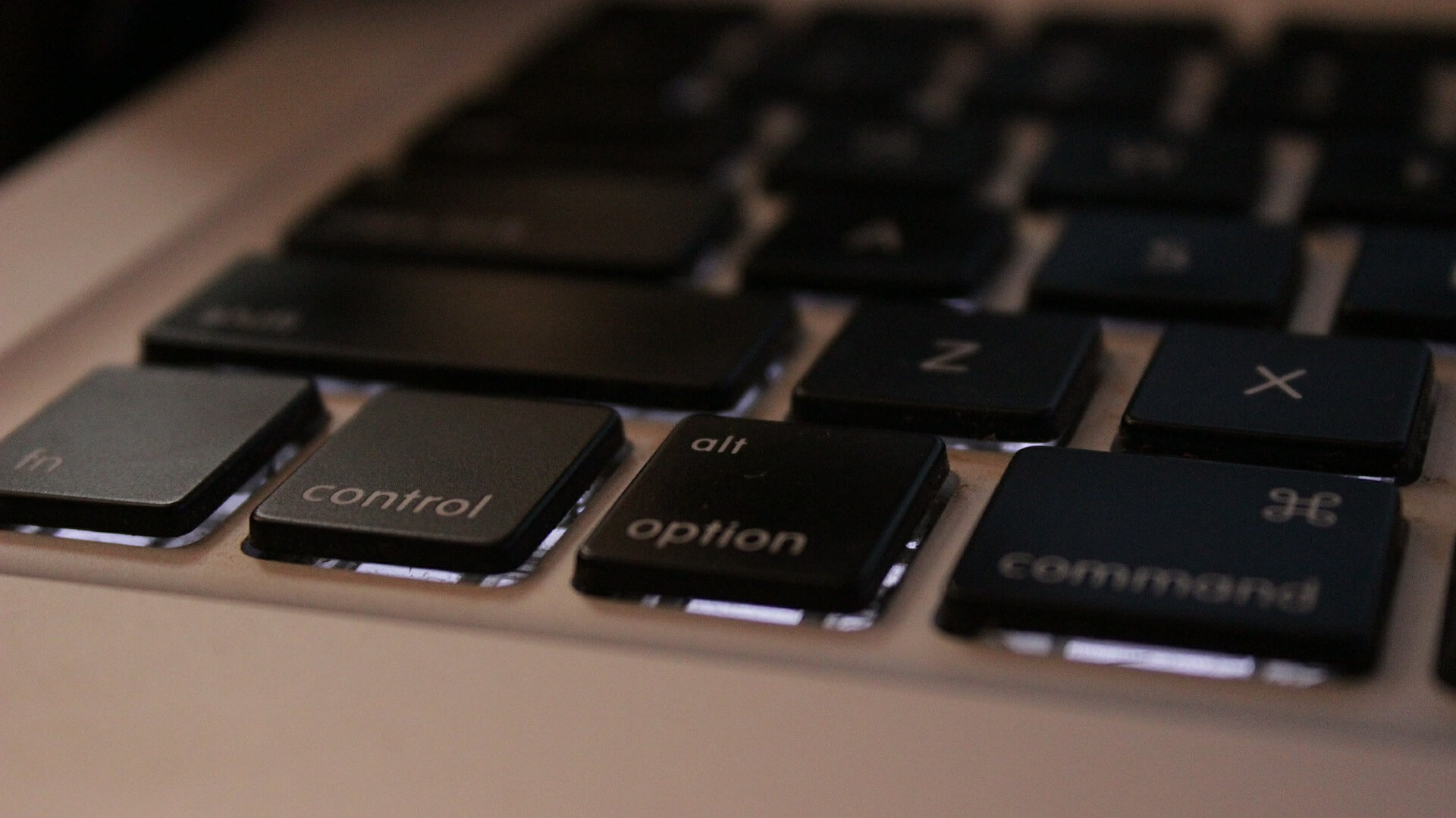 How to Copy and Paste on Laptop without Mouse